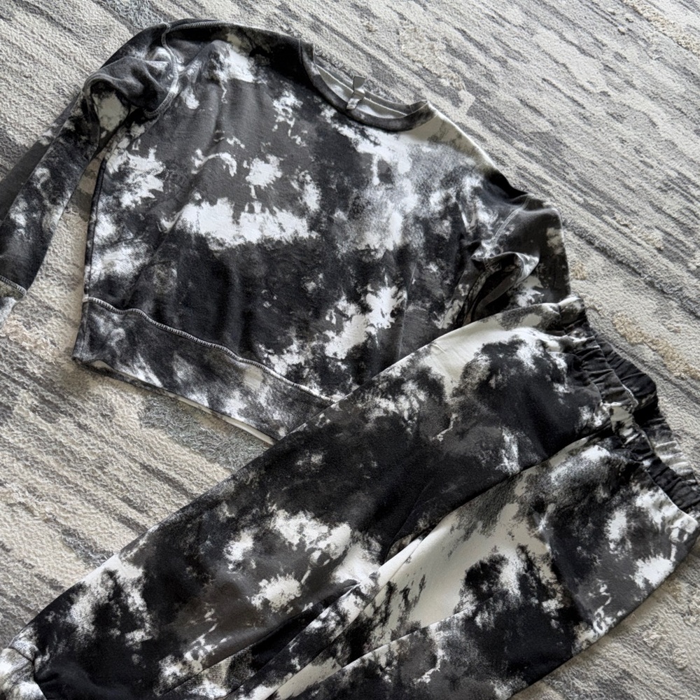 2 Piece Set